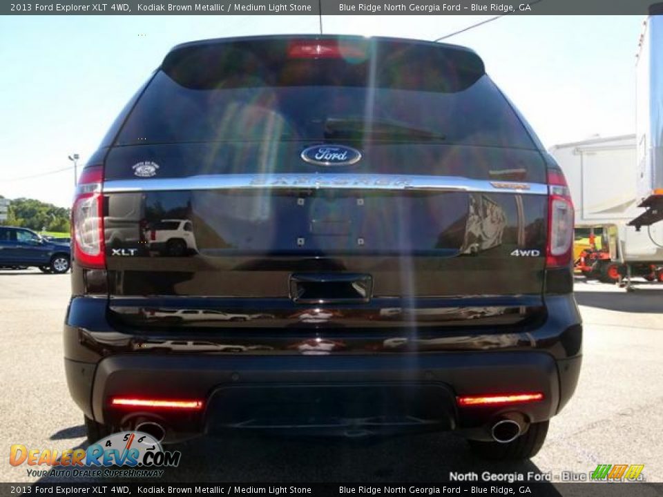 2013 Ford Explorer XLT 4WD Kodiak Brown Metallic / Medium Light Stone Photo #4