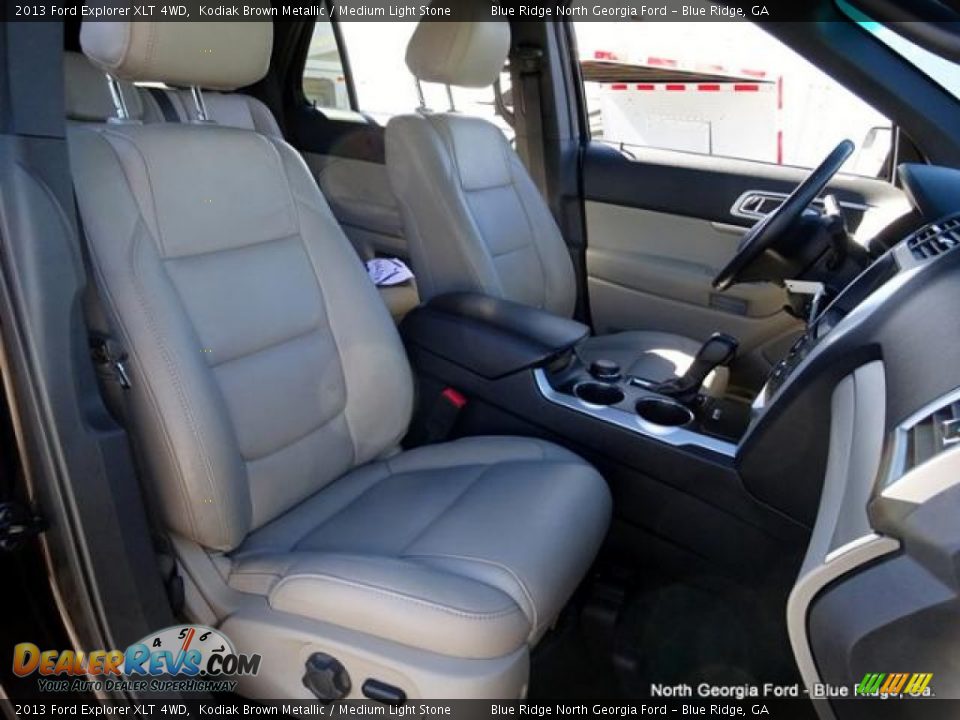 2013 Ford Explorer XLT 4WD Kodiak Brown Metallic / Medium Light Stone Photo #15