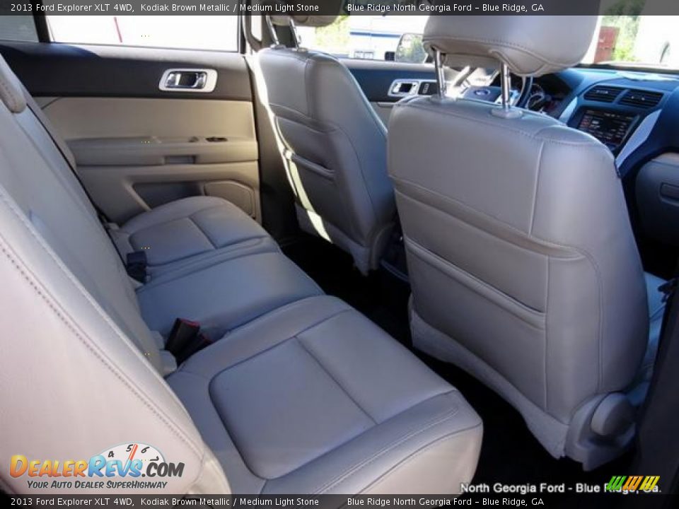 2013 Ford Explorer XLT 4WD Kodiak Brown Metallic / Medium Light Stone Photo #18