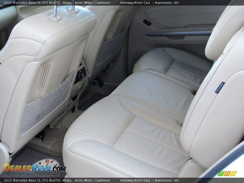 2012 Mercedes-Benz GL 350 BlueTEC 4Matic Arctic White / Cashmere Photo #10