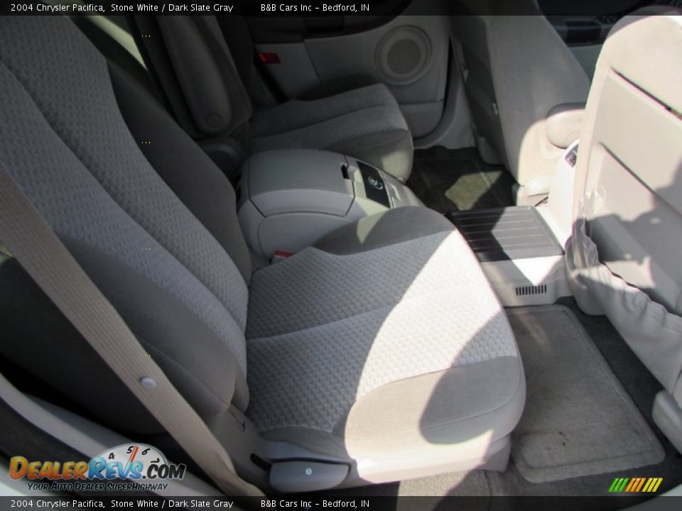 2004 Chrysler Pacifica Stone White / Dark Slate Gray Photo #12