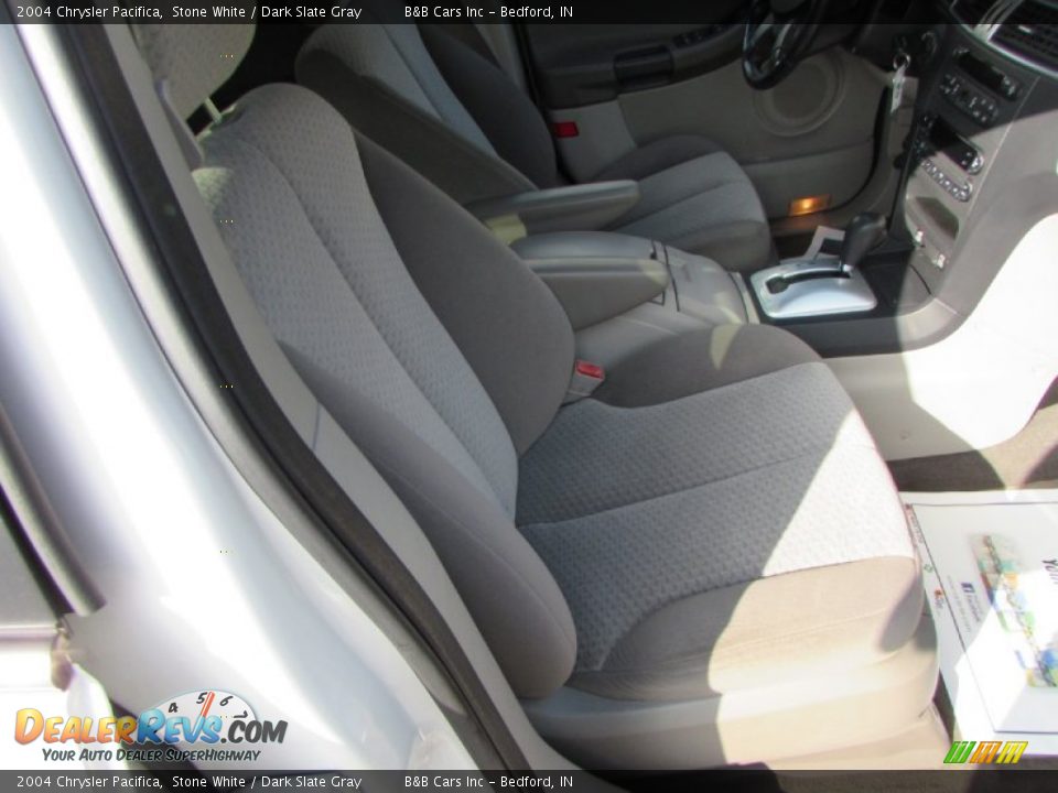 2004 Chrysler Pacifica Stone White / Dark Slate Gray Photo #18