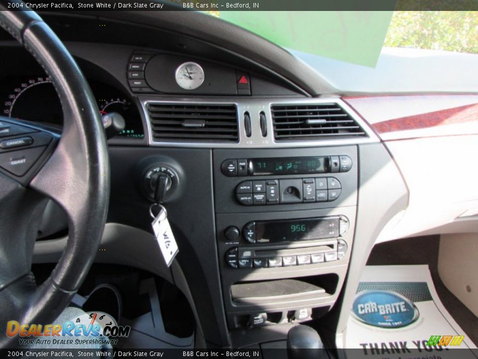 2004 Chrysler Pacifica Stone White / Dark Slate Gray Photo #27