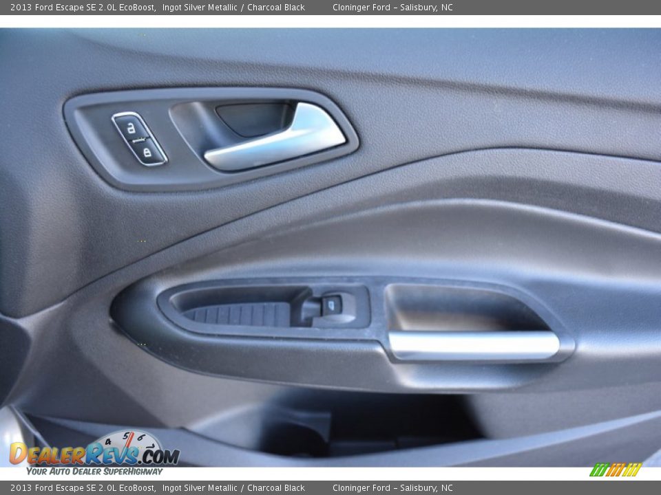 2013 Ford Escape SE 2.0L EcoBoost Ingot Silver Metallic / Charcoal Black Photo #16