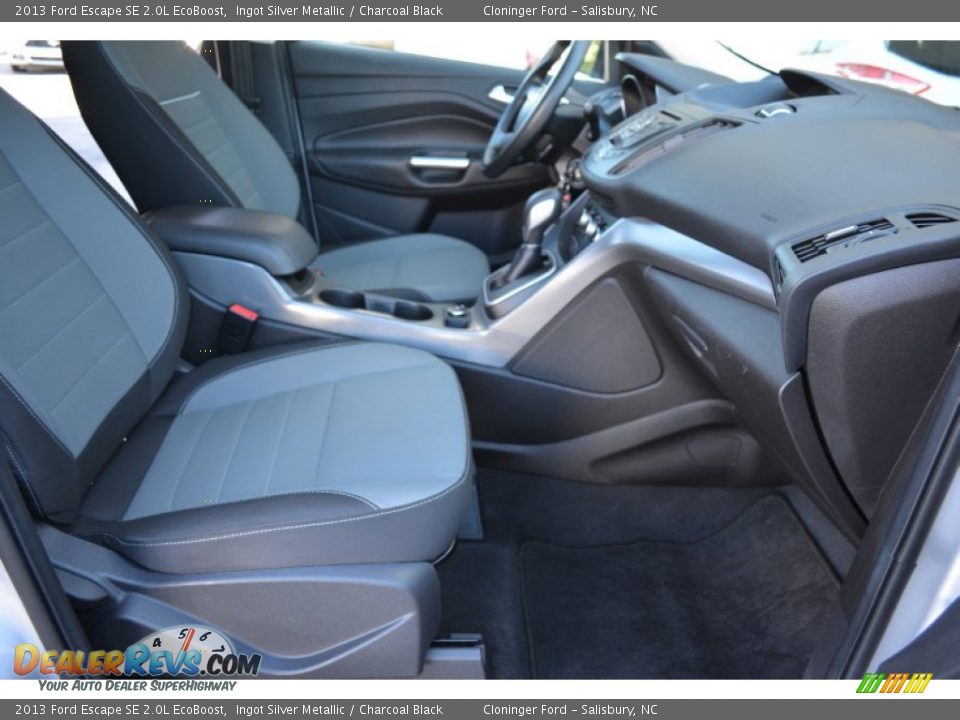 2013 Ford Escape SE 2.0L EcoBoost Ingot Silver Metallic / Charcoal Black Photo #17