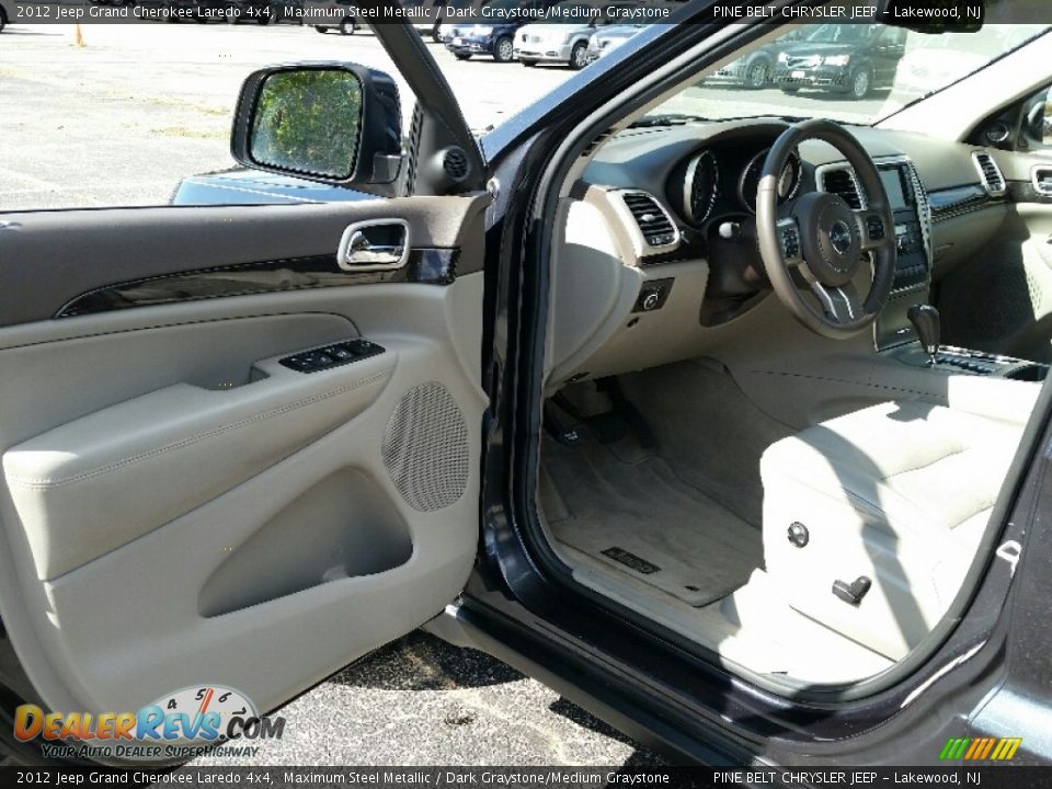 2012 Jeep Grand Cherokee Laredo 4x4 Maximum Steel Metallic / Dark Graystone/Medium Graystone Photo #17