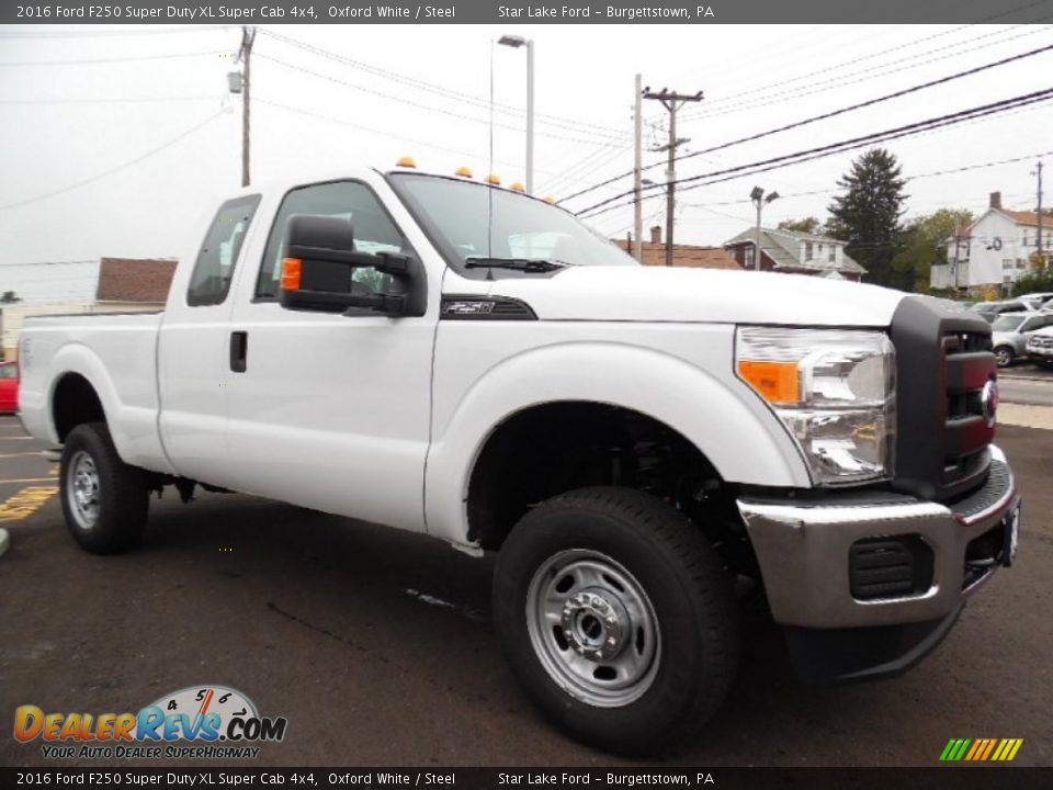 2016 Ford F250 Super Duty XL Super Cab 4x4 Oxford White / Steel Photo #3