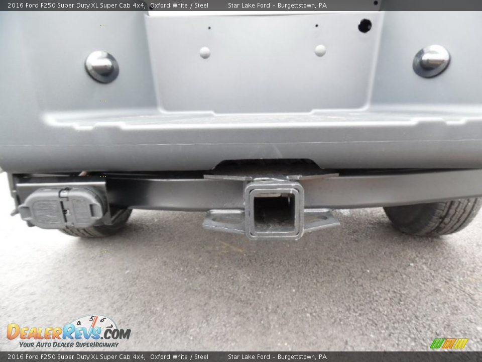 2016 Ford F250 Super Duty XL Super Cab 4x4 Oxford White / Steel Photo #8