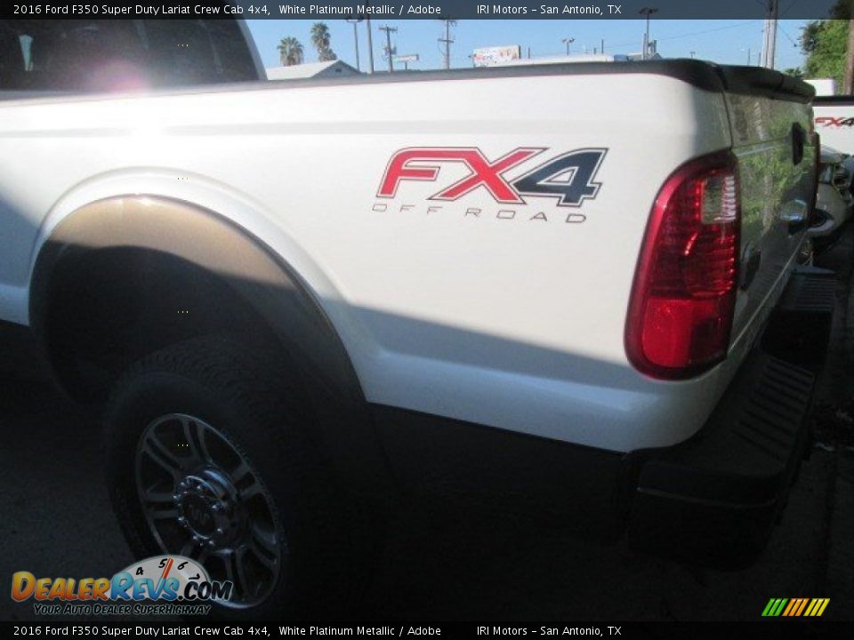 2016 Ford F350 Super Duty Lariat Crew Cab 4x4 White Platinum Metallic / Adobe Photo #13