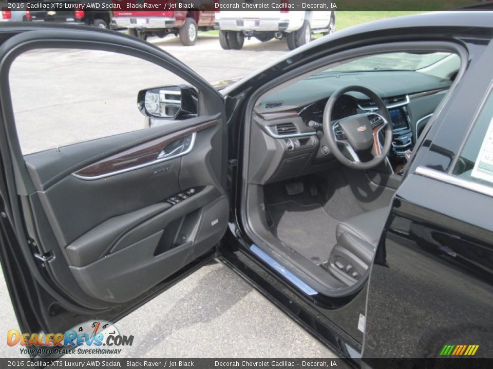 2016 Cadillac XTS Luxury AWD Sedan Black Raven / Jet Black Photo #2