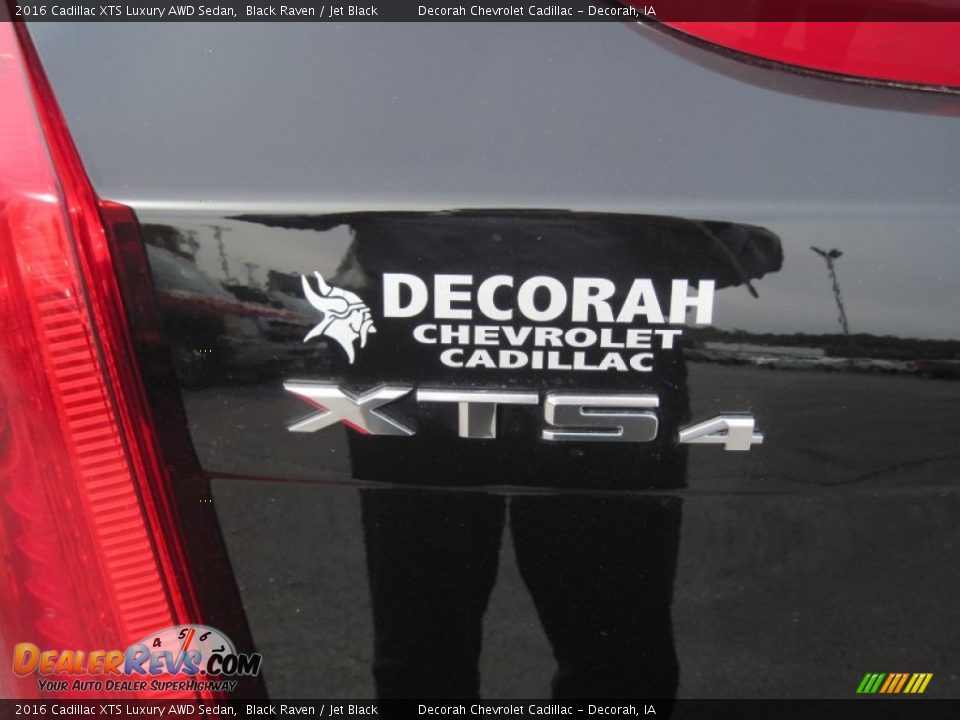 2016 Cadillac XTS Luxury AWD Sedan Black Raven / Jet Black Photo #12