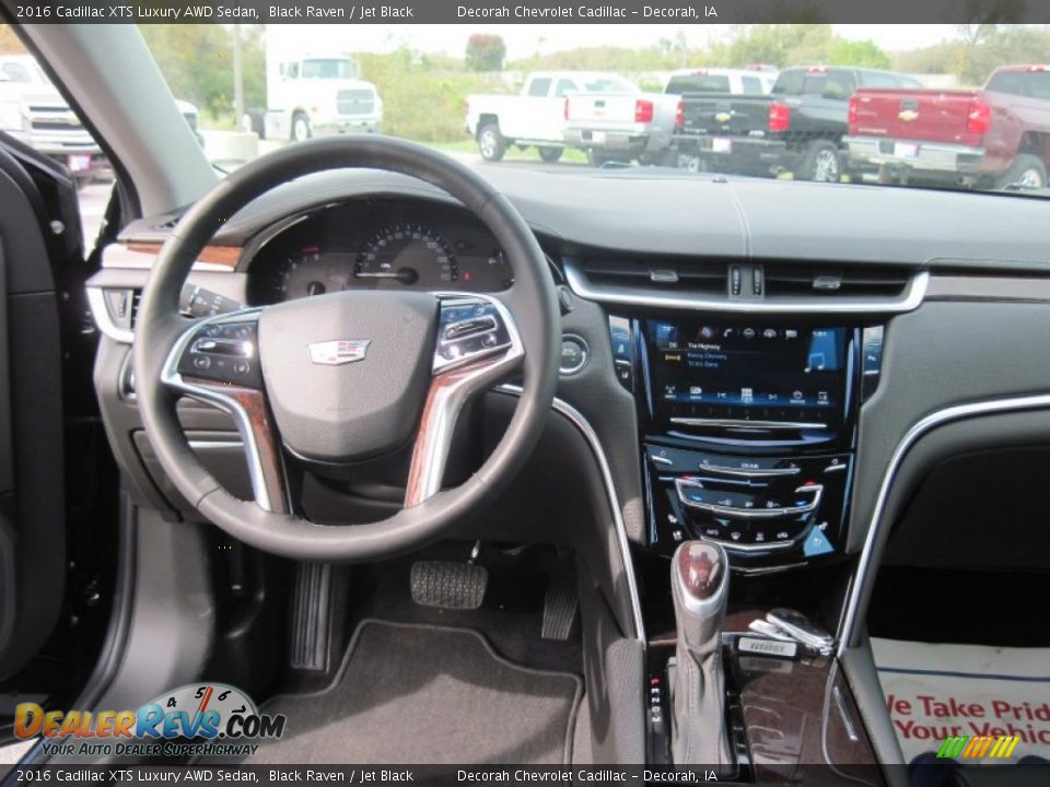 2016 Cadillac XTS Luxury AWD Sedan Black Raven / Jet Black Photo #25