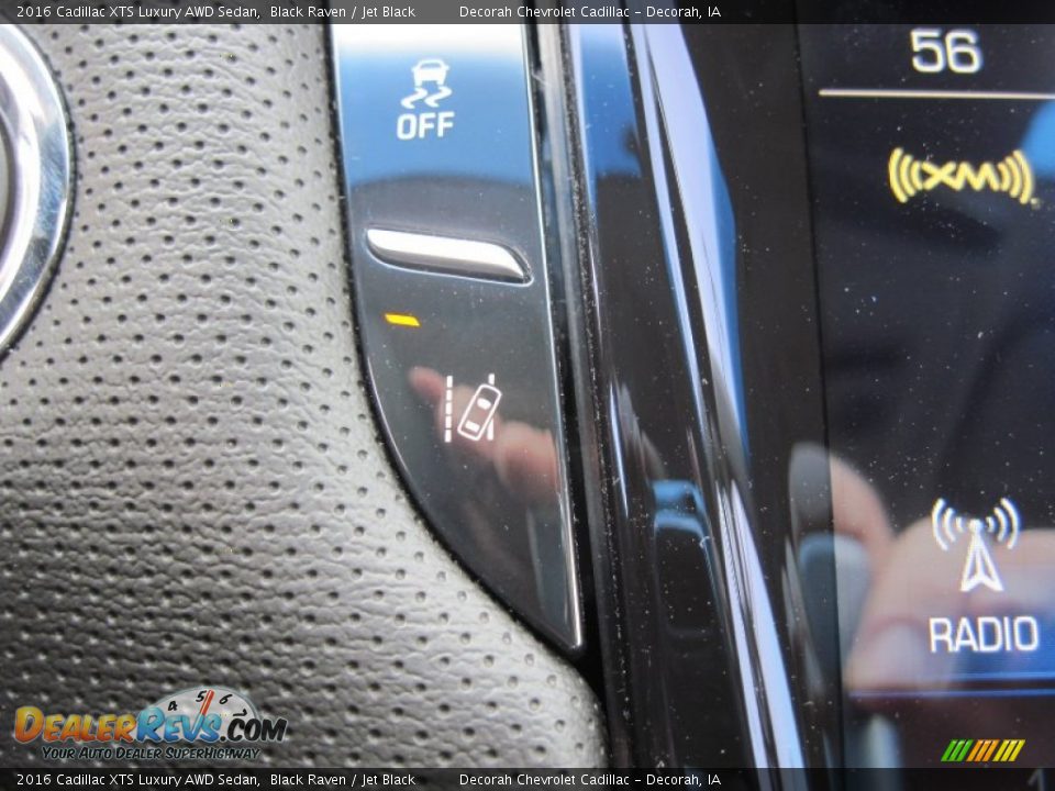 Controls of 2016 Cadillac XTS Luxury AWD Sedan Photo #34