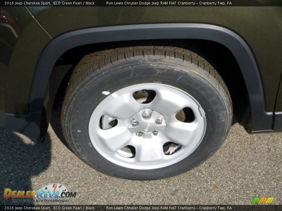 2016 Jeep Cherokee Sport ECO Green Pearl / Black Photo #2