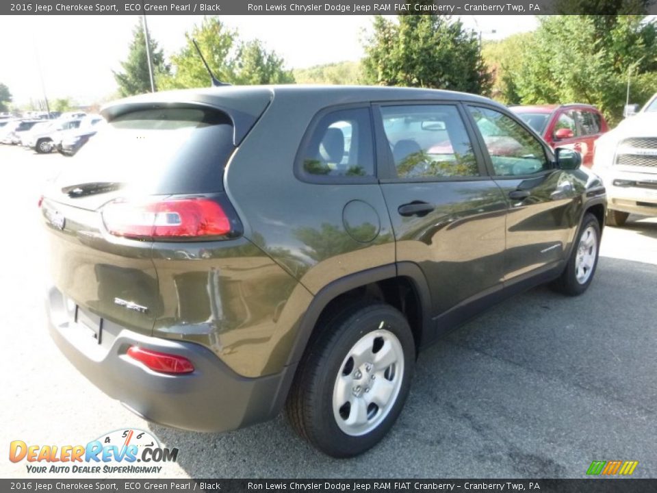 2016 Jeep Cherokee Sport ECO Green Pearl / Black Photo #7
