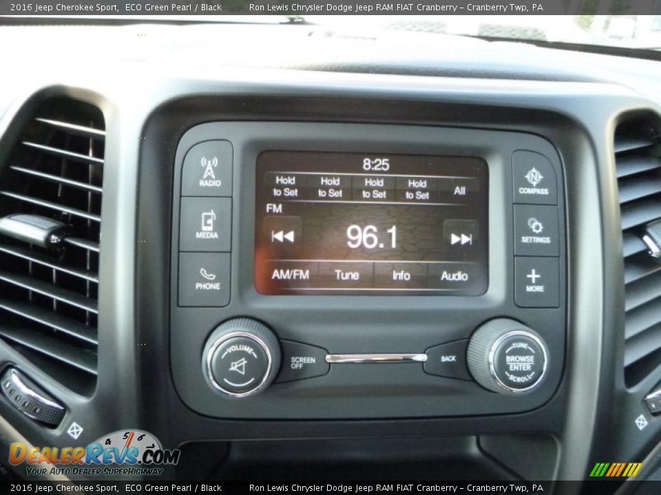 2016 Jeep Cherokee Sport ECO Green Pearl / Black Photo #15