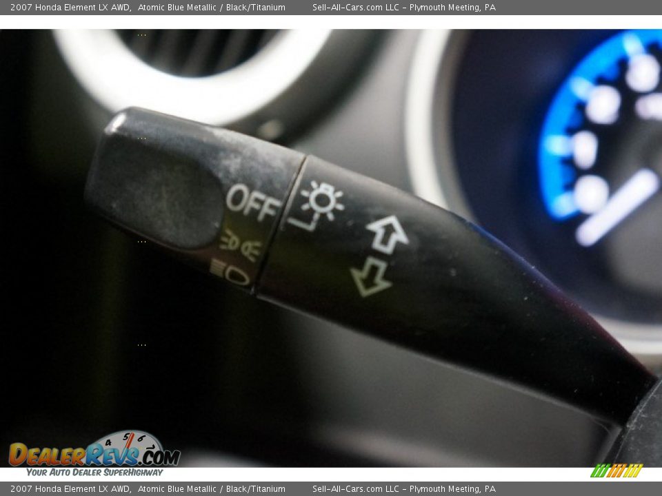 2007 Honda Element LX AWD Atomic Blue Metallic / Black/Titanium Photo #25