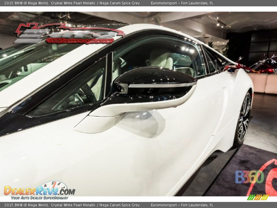 2015 BMW i8 Mega World Crystal White Pearl Metallic / Mega Carum Spice Grey Photo #42