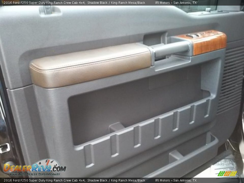 2016 Ford F250 Super Duty King Ranch Crew Cab 4x4 Shadow Black / King Ranch Mesa/Black Photo #9