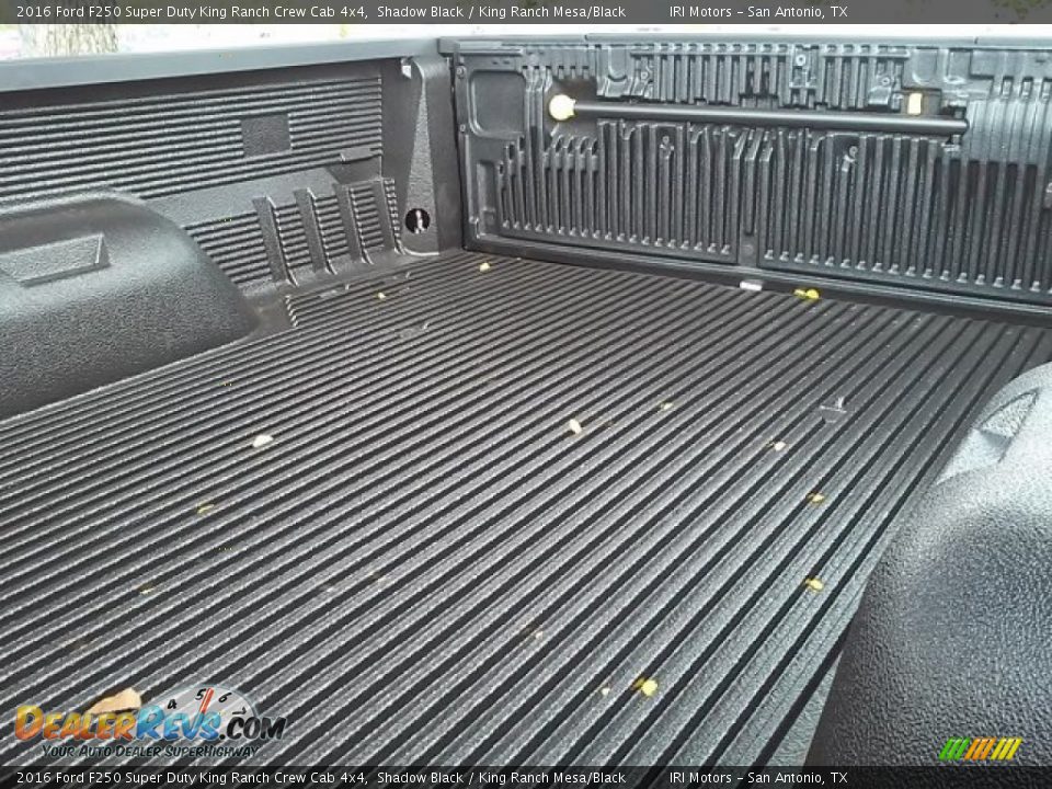 2016 Ford F250 Super Duty King Ranch Crew Cab 4x4 Shadow Black / King Ranch Mesa/Black Photo #18