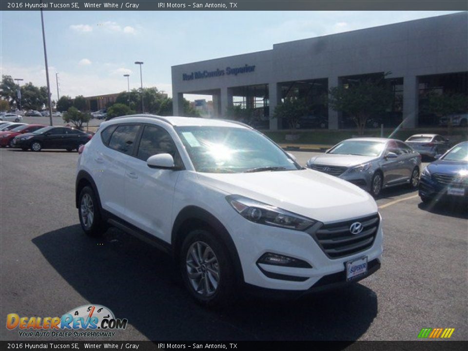 2016 Hyundai Tucson SE Winter White / Gray Photo #1