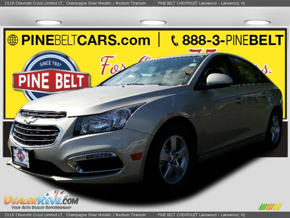 2016 Chevrolet Cruze Limited LT Champagne Silver Metallic / Medium Titanium Photo #1