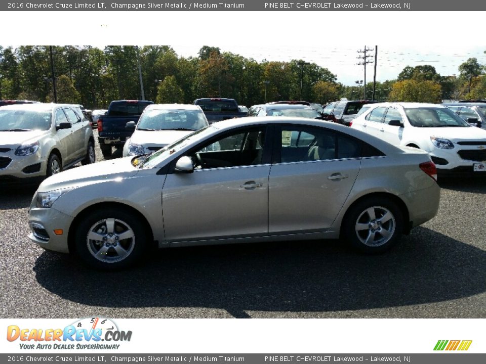2016 Chevrolet Cruze Limited LT Champagne Silver Metallic / Medium Titanium Photo #3