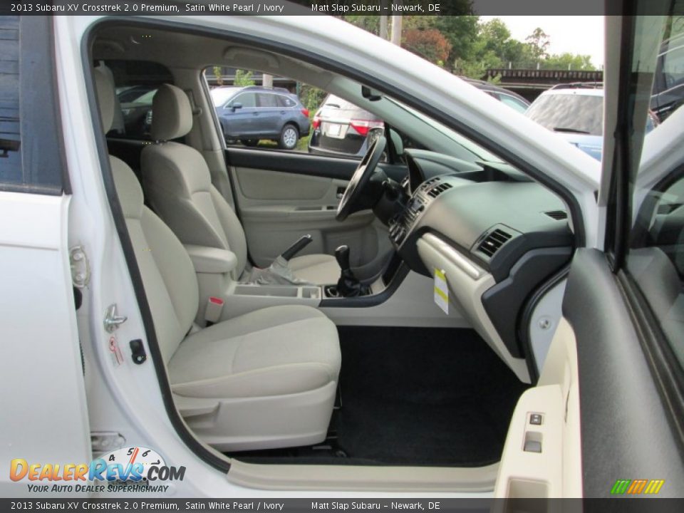 2013 Subaru XV Crosstrek 2.0 Premium Satin White Pearl / Ivory Photo #17