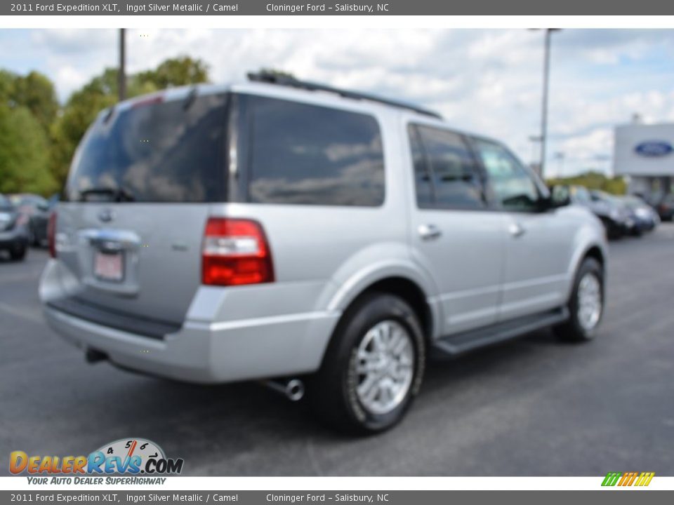 2011 Ford Expedition XLT Ingot Silver Metallic / Camel Photo #3