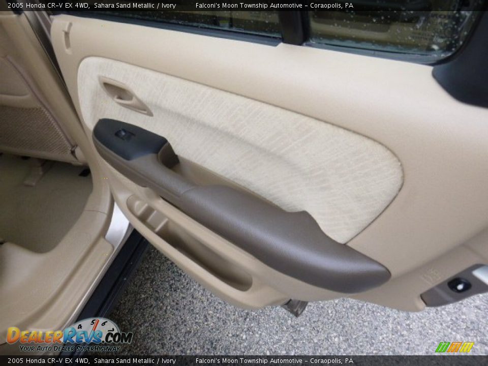 2005 Honda CR-V EX 4WD Sahara Sand Metallic / Ivory Photo #14