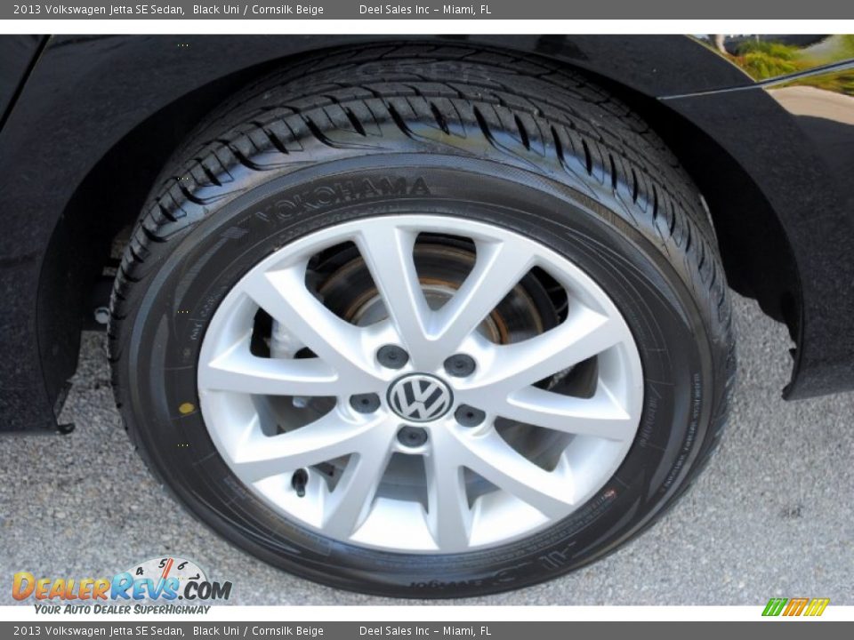2013 Volkswagen Jetta SE Sedan Black Uni / Cornsilk Beige Photo #10