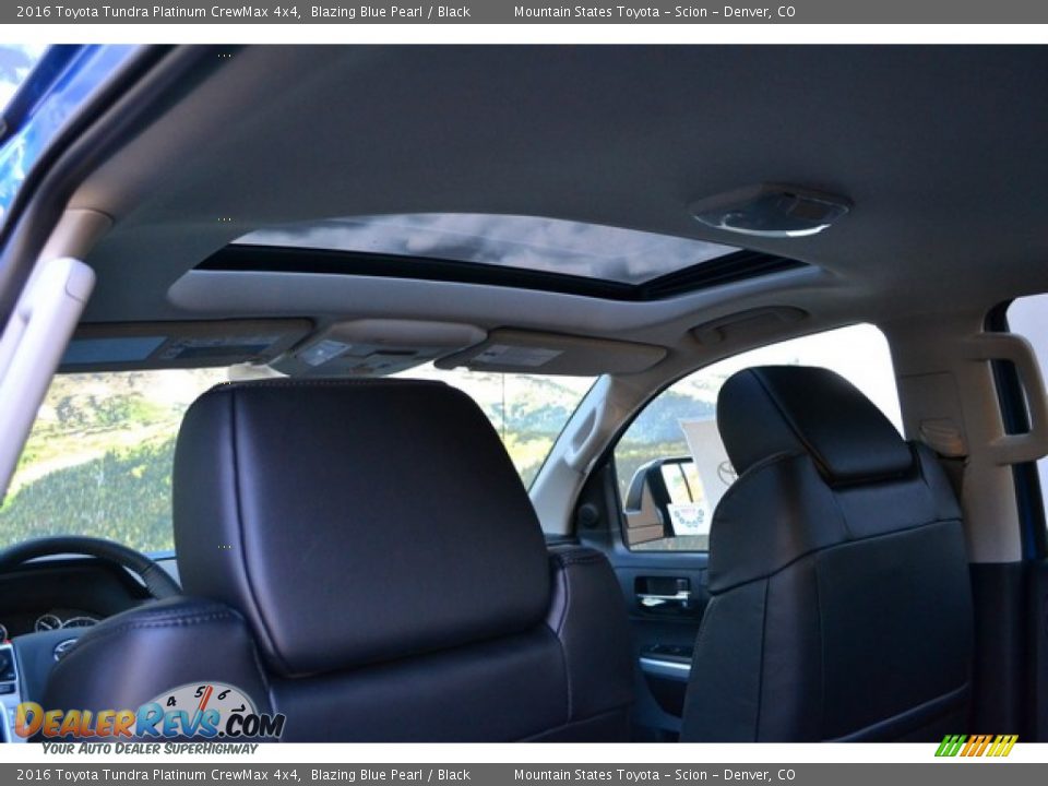 2016 Toyota Tundra Platinum CrewMax 4x4 Blazing Blue Pearl / Black Photo #10