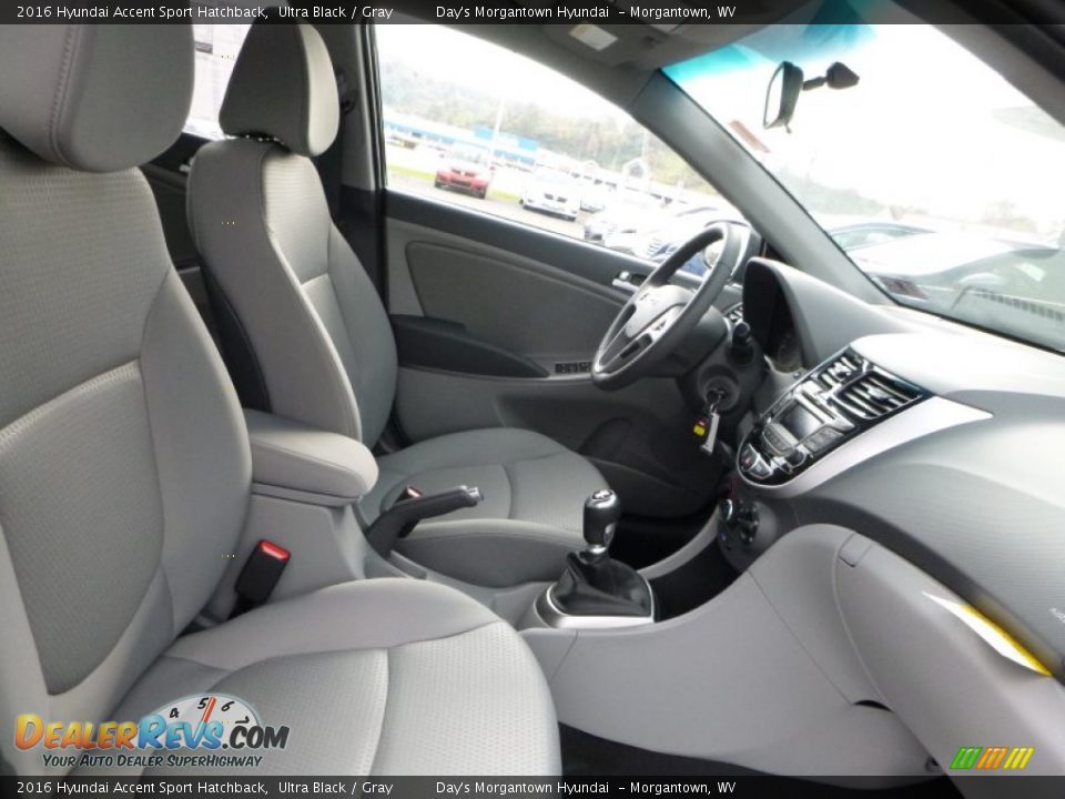 Gray Interior - 2016 Hyundai Accent Sport Hatchback Photo #3