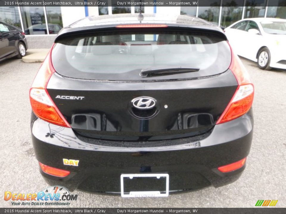2016 Hyundai Accent Sport Hatchback Ultra Black / Gray Photo #8