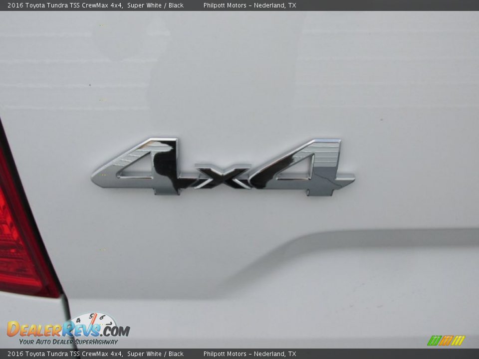 2016 Toyota Tundra TSS CrewMax 4x4 Super White / Black Photo #18