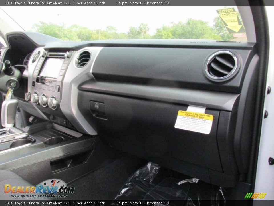 2016 Toyota Tundra TSS CrewMax 4x4 Super White / Black Photo #19