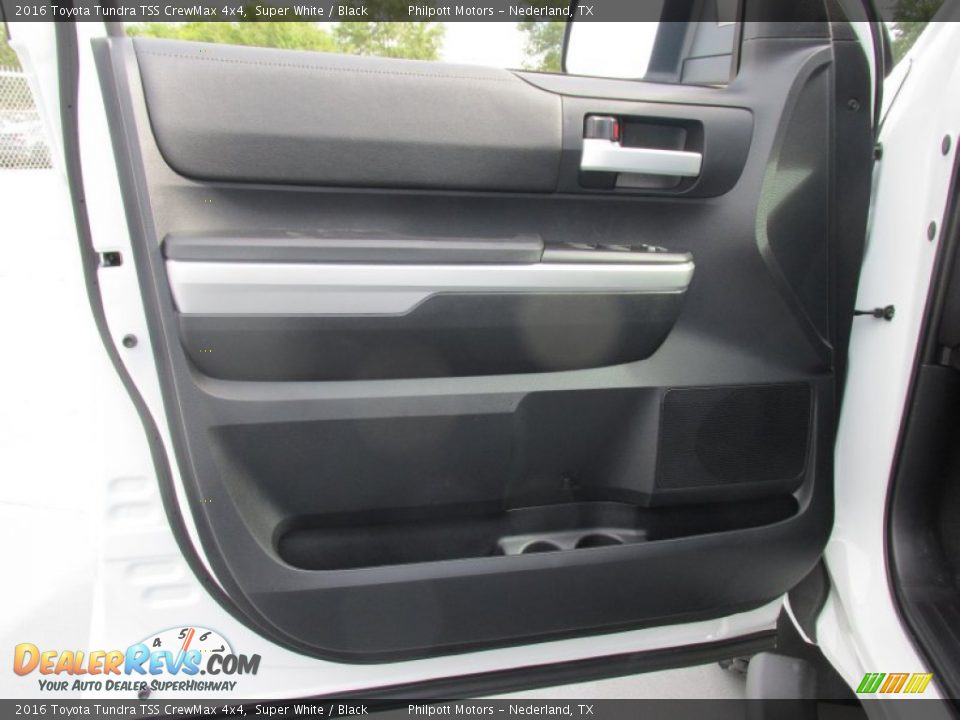 2016 Toyota Tundra TSS CrewMax 4x4 Super White / Black Photo #22