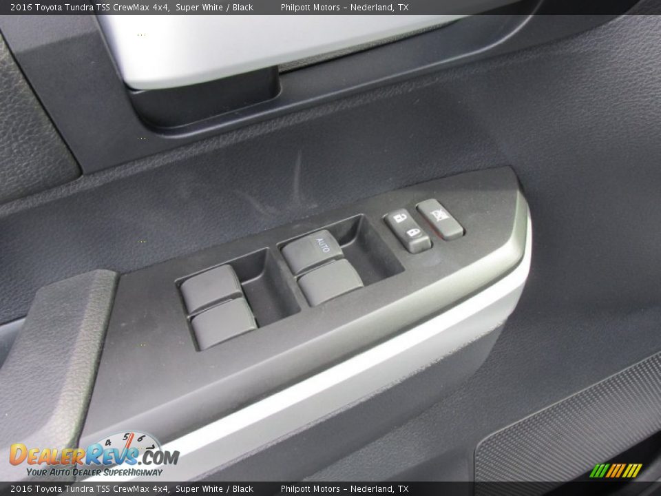 2016 Toyota Tundra TSS CrewMax 4x4 Super White / Black Photo #23