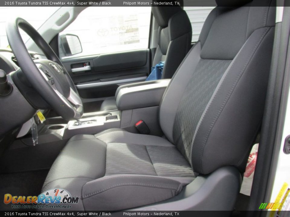 2016 Toyota Tundra TSS CrewMax 4x4 Super White / Black Photo #24