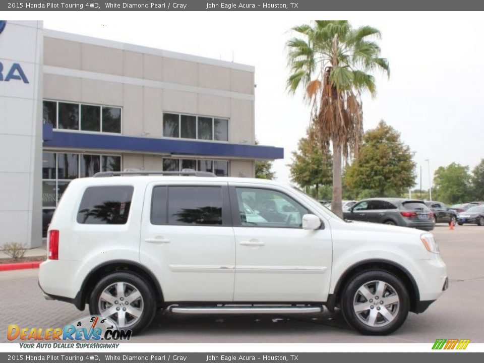 2015 Honda Pilot Touring 4WD White Diamond Pearl / Gray Photo #4