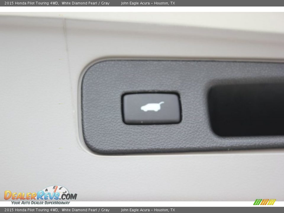 2015 Honda Pilot Touring 4WD White Diamond Pearl / Gray Photo #21