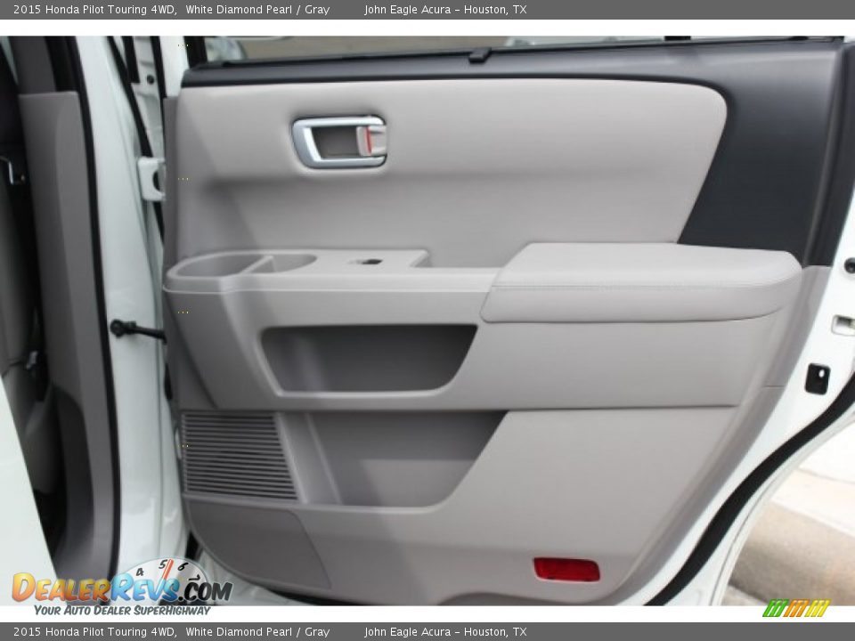 2015 Honda Pilot Touring 4WD White Diamond Pearl / Gray Photo #23