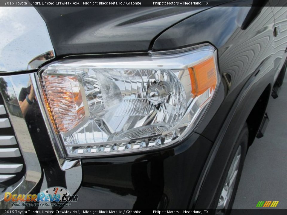 2016 Toyota Tundra Limited CrewMax 4x4 Midnight Black Metallic / Graphite Photo #9