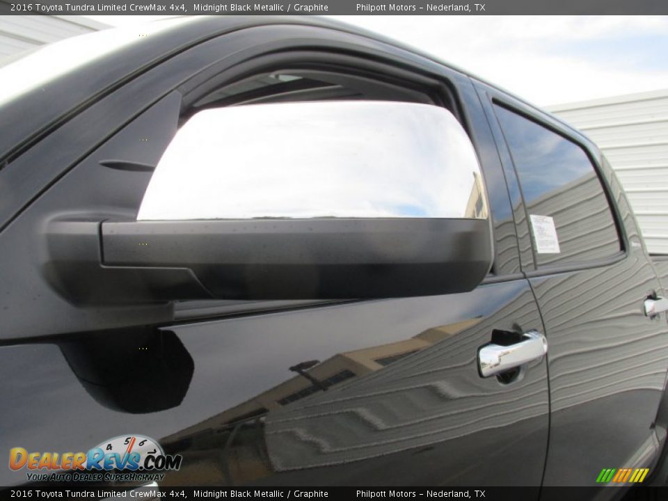 2016 Toyota Tundra Limited CrewMax 4x4 Midnight Black Metallic / Graphite Photo #12