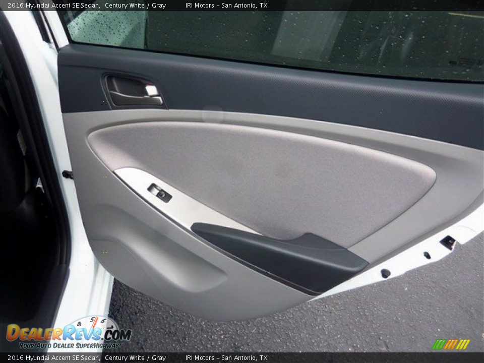 2016 Hyundai Accent SE Sedan Century White / Gray Photo #15