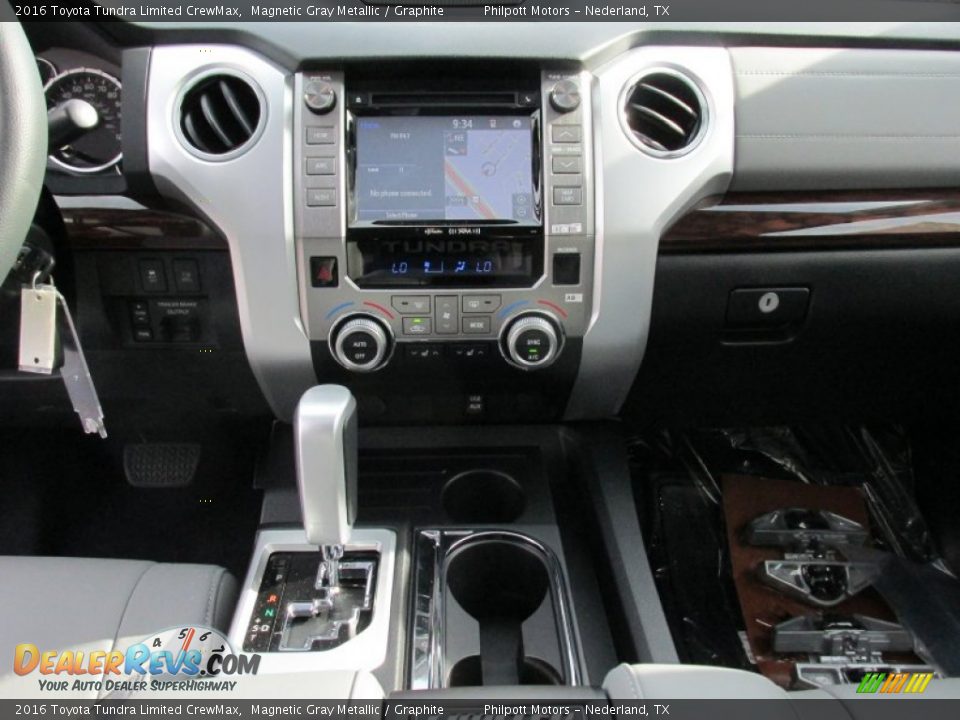 Controls of 2016 Toyota Tundra Limited CrewMax Photo #26