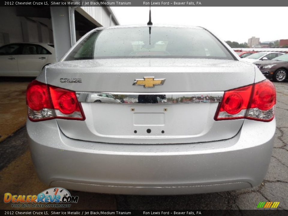 2012 Chevrolet Cruze LS Silver Ice Metallic / Jet Black/Medium Titanium Photo #4