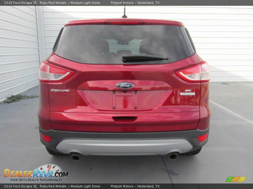 2016 Ford Escape SE Ruby Red Metallic / Medium Light Stone Photo #5
