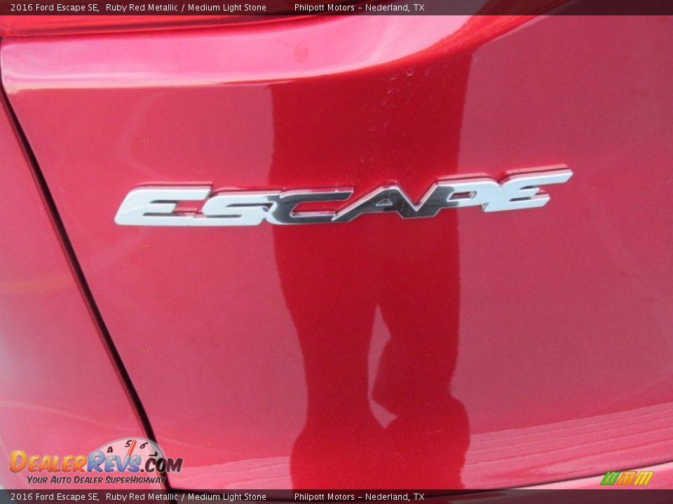 2016 Ford Escape SE Ruby Red Metallic / Medium Light Stone Photo #13