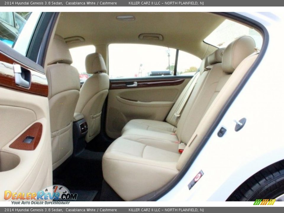 Rear Seat of 2014 Hyundai Genesis 3.8 Sedan Photo #28